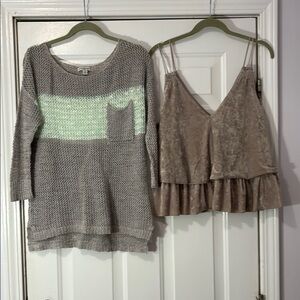 American Eagle brand (2) top bundle Size Medium